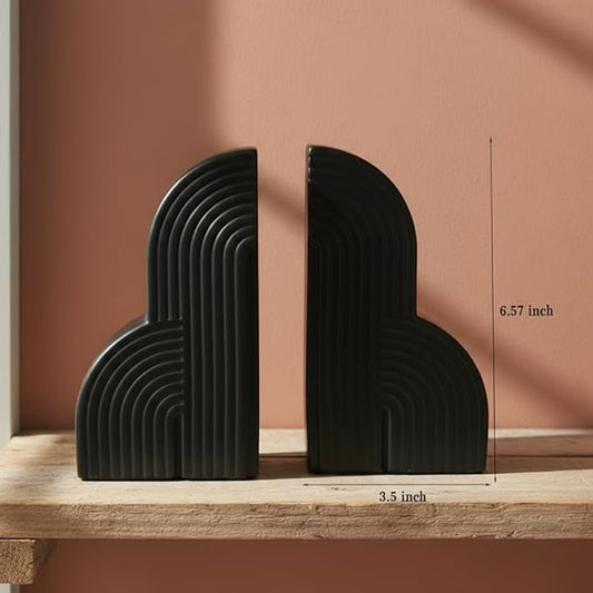 6.6‘’ Decorative Resin Book Ends for Shelves - Modern Bookends for Heavy Books - Minimalist Book Stopper for Aesthetic Home Office Bookshelf Decor - Stylish Gifts for Book Lovers (Black)