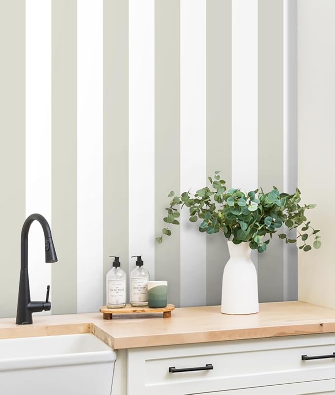 Guvana 17.7"×197" Striped Contact Paper Brown and White Peel and Stick Wallpaper Modern Self Adhesive Wallpaper DIY Removable Wall Paper for Livingroom Bathroom Covering Vinyl Roll