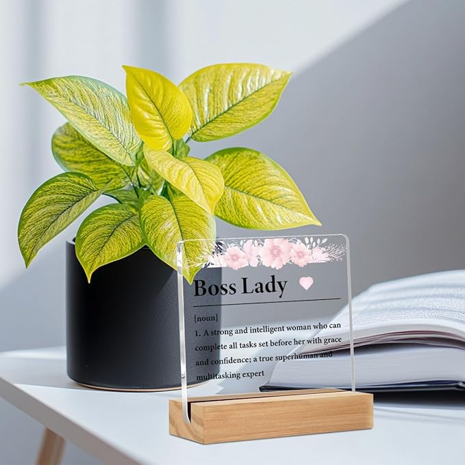 Best Boss Lady Gifts For Women Clear Desk Decorative Sign Appreciation Gift for Going Away Boss Day Acrylic Sign with Wooden Stand Table Plaque Keepsake Home Office Desk Shelf Cubicle Decor