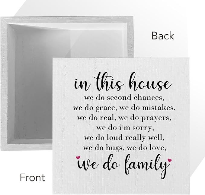 Family Artwork Wood Box Sign Rustic Farmhouse Style in This House We Do Second Chances Wood Block Plaque 5 X 5 Inches Home Living Room Bedroom Desk Sign Decor for Presents