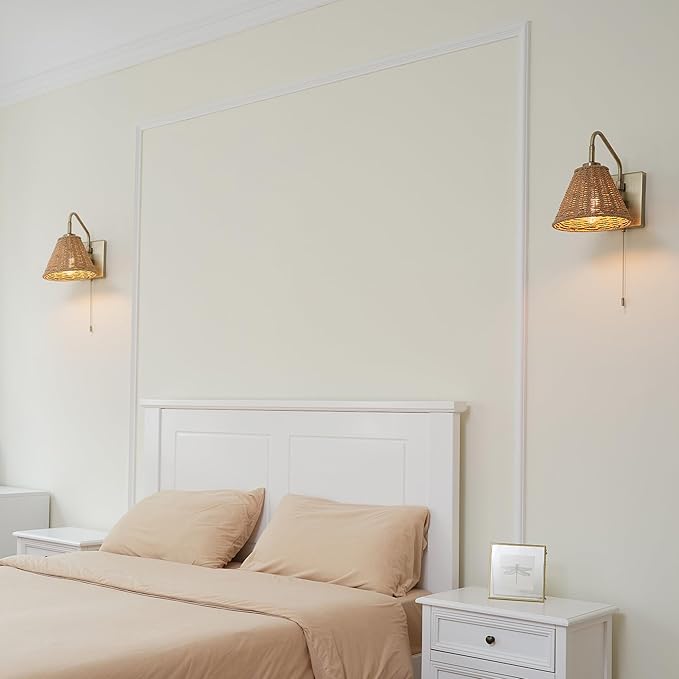 Globe Electric x Novogratz 65000052 1-Light Wall Sconce, Matte Brass Finish, Rattan Shade, On/Off Pull Chain Switch, Home and Office Decor, Modern Lighting for Living Room, Bohemian