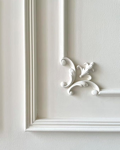 Maydos Wall Moulding Trim, Paintable Stiff Chair Rail Panel Molding Wainscoting Panels for Interior Home Décor Living Room Bedroom Door Accent Wall - Installed with Glue, 1.2"(w) x 45"(L), 4pcs