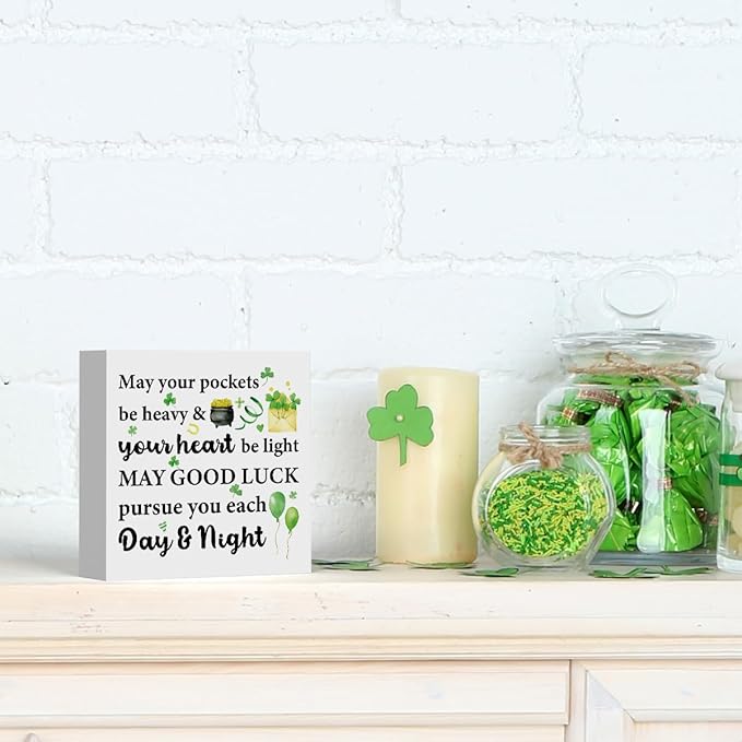 St Patricks Day Decor Irish Blessing Decorations Rustic Shamrock Wood Sign Home Tabletop Shelf Desk Decor May Your Pockets Be Heavy St Patrick's Day Decorations 5 X 5 Inches