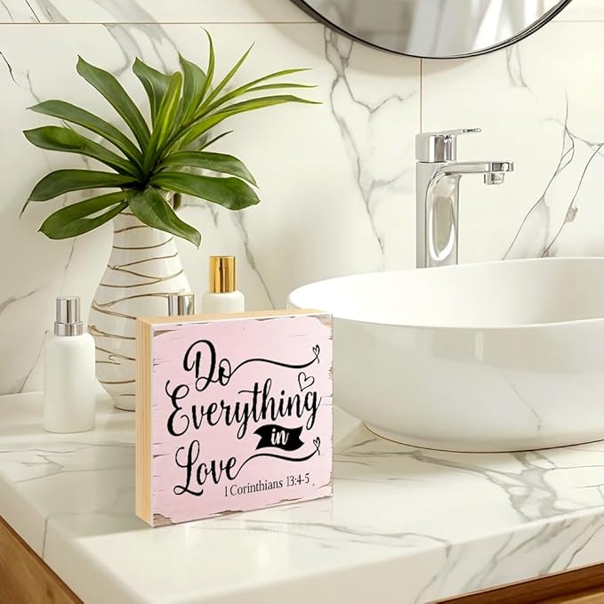 Do Everything In Love Corinthians 13:4-5 Bible Verse Wood Block Plaque Box Sign for Home Living Room Coffee House Bar Shelf Table Office Decoration, Valentine's Day Housewarming Home Decor