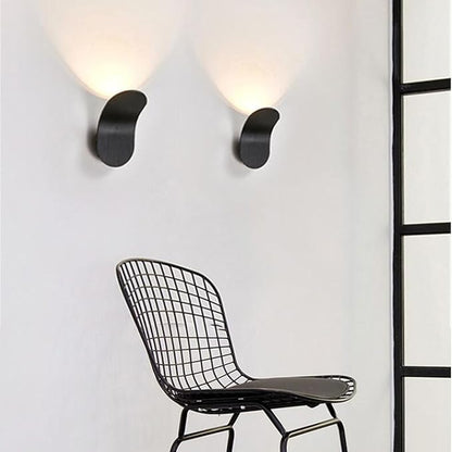 TOPINCN Upward Wall Light, Modern LED Sconce Hardwired LED Wall Mount Lamp with Unique Curved Panel, 3000K Warm Light for Living Room Bedroom Hallway Corridor