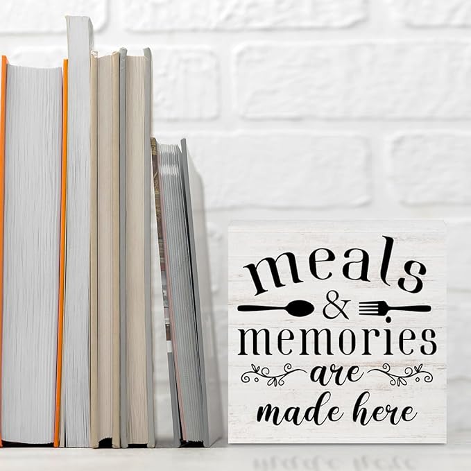Meals and Memories Are Made Here Wood Box Sign Desk Decor for Kitchen Counter Farmhouse Shelf Cubicle, Funny Kitchen Wooden Box Decorative Signs 5.1x5.1 Inch