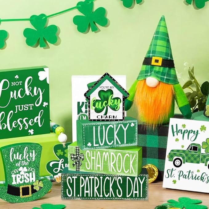 DIYDEC 4Pcs St.Patrick's Day Table Decoration Shamrocks House Wooden Block Signs Rustic St. Patrick Tiered Tray Decor Happy St.Patrick's Day Centerpiece Sign for Farmhouse Holiday Tabletop Party Decor