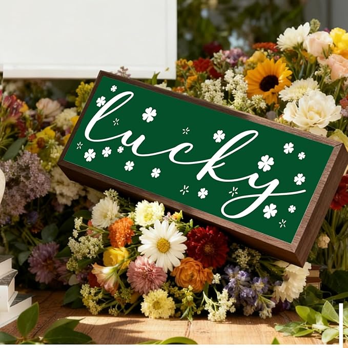St Patricks Day Decoration, Happy St. Patrick's Day Wooden Wall Art, Lucky Shamrocks Decoration, Rustic Farmhouse Decor for Shelf, Home Decor, Irish Gift for Women Men 9.5x3.1x1 inches