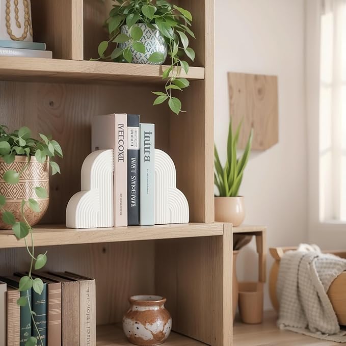 6.6‘’ Decorative Resin Book Ends for Shelves - Modern Bookends for Heavy Books - Minimalist Book Stopper for Aesthetic Home Office Bookshelf Decor - Stylish Gifts for Book Lovers (White)