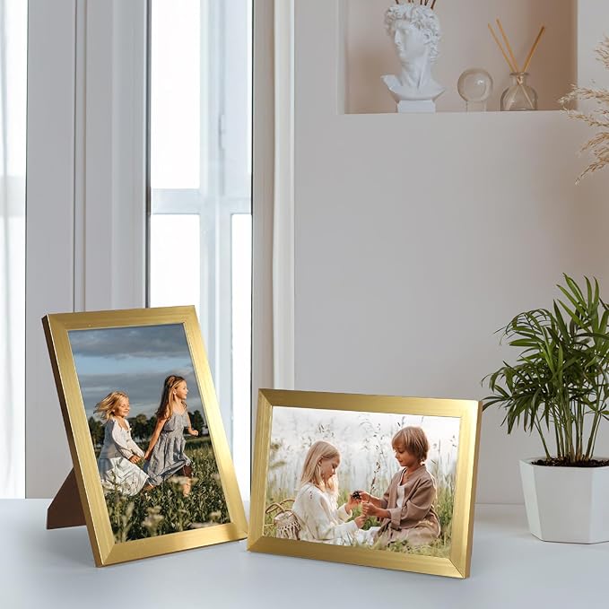 Hoikwo 18 Packs 3.5x5 Gold Multi Plastic Picture Frames Set with Plastic Cover for Family Photos, Artwork, Light Weight Bulk 3.5 by 5 Frames Pack for Wall Hanging and Table, Stylish Picture Frames