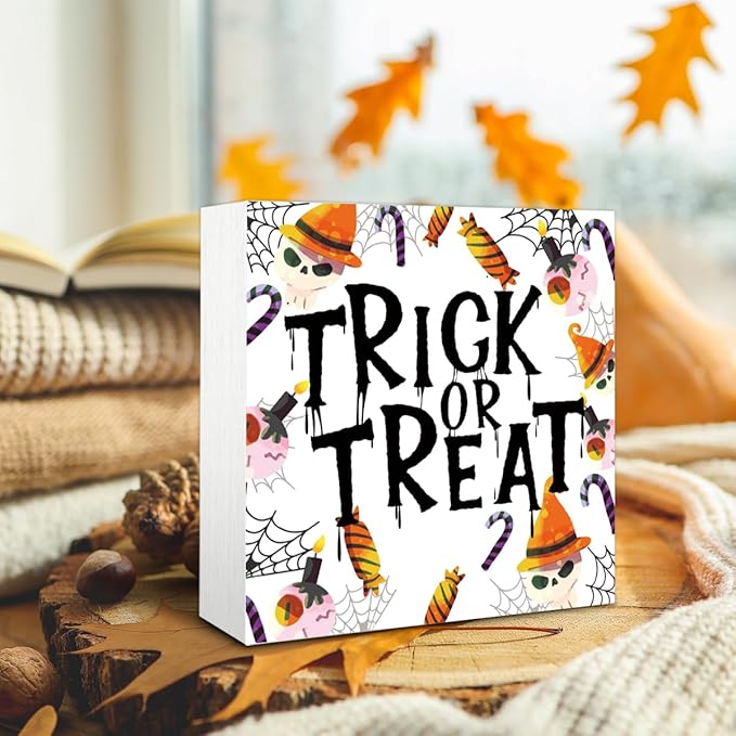 Rustic Halloween Box Sign Decor Tabletop, Fall Home Party Decor, Halloween Decorations Indoor & Front Door Porch, Playroom Decoration, Trick or Treat Sign Wooden Plaque 5 * 5inch