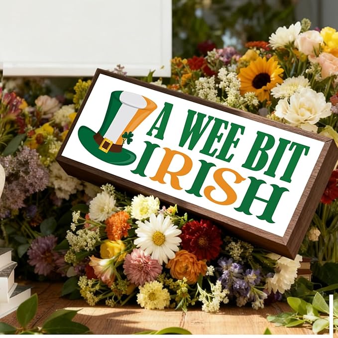 St Patricks Day Wooden Table Sign, Decorative Wooden Table Signs, St. Patrick's Day Themed Decor Decoration, Farmhouse Decor for Home Office, Irish Pride Gift, 9.5x3.1x1 inches