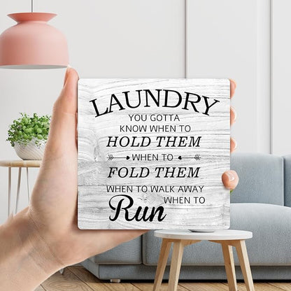 Laundry Room Sign With Iron Support, Home Bathroom Desk Laundry Room Decor Wood Sign Shelf Decor Farmhouse Housewarming Gifts Laundry You Gotta Know When to Hold Them Table Centerpiece - (a013)