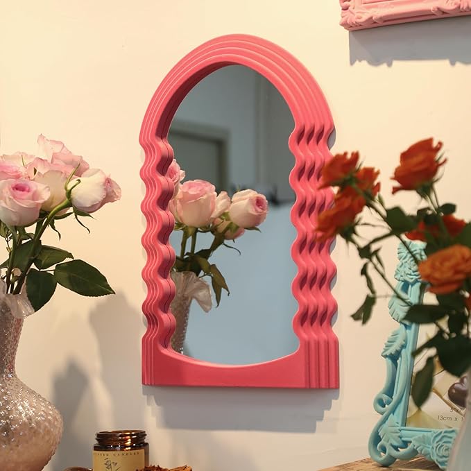 Wavy Wall Mirror for Living Room Decor, Velvet Finish Funky Wall Mounted Mirror for Girly Bedroom Decoration, Cute Hanging Sculpture Home Accent for Dining Room Kitchen (Pink)