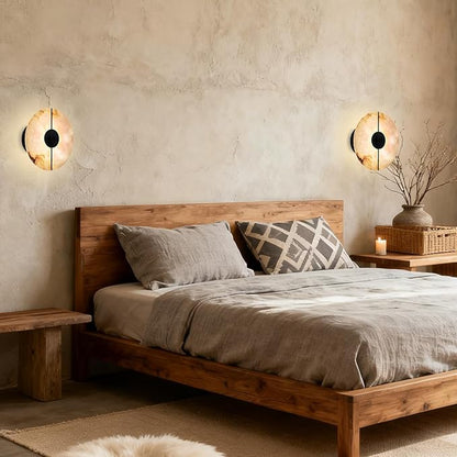 White Alabaster Wall Sconce Natural Marble Wall Sconce Vintage Gold Round Store Modern LED Wall Light Fixture Mid Century Wall Mounted Lamp for Bedroom Hallway Living Room Bathroom Kitchen