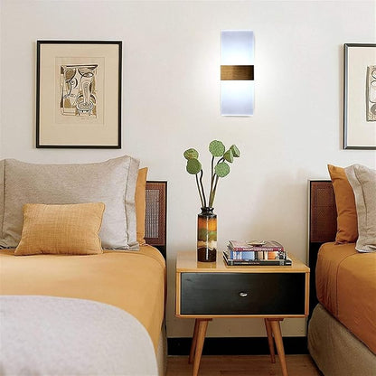 Minimalist 12W LED Acrylic Wall Light Fixture - Aluminum Alloy Stripe Sconce for Home Interior Decor, Gold 6000K