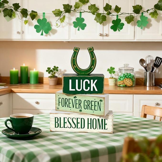 St. Patrick’s Day Decorations - St Patrick Day Lucky Horseshoe Tiered Tray Decor Set - Wooden Tabletop Decoration - Rustic Farmhouse Holiday Home Decor for Indoor Shelf Mantel Coffee Table Gift