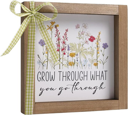 Grow Through What You Go Through Sign, 6 Inch Wooden Office Cubicle Decorations for Women, Boho Inspirational Desk Decor for Shelf Table Rustic Motivational Signs Wildflower Decorations