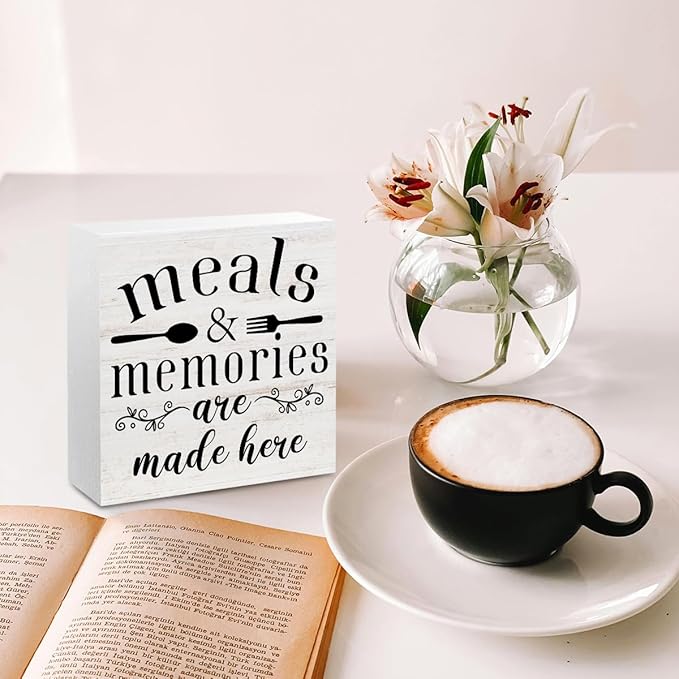 Meals and Memories Are Made Here Wood Box Sign Desk Decor for Kitchen Counter Farmhouse Shelf Cubicle, Funny Kitchen Wooden Box Decorative Signs 5.1x5.1 Inch