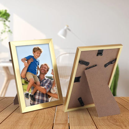 Hoikwo 14 Packs 4x6 Gold Multi Plastic Picture Frames Set with Plastic Cover for Family Photos, Artwork, Light Weight Bulk 4 by 6 Frames Pack for Wall Hanging and Table, Stylish Picture Frames