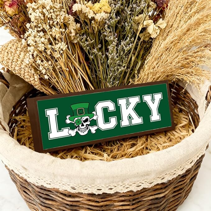 St. Patrick's Day Decor Signs, Leprechaun Hat Sign, Skeleton Man Irish Decoration, Rustic Tabletop Decors, St. Patrick's Day Decor for Home Office Cafe Shop Coffee Bar, 9.5x3.1x1 inches