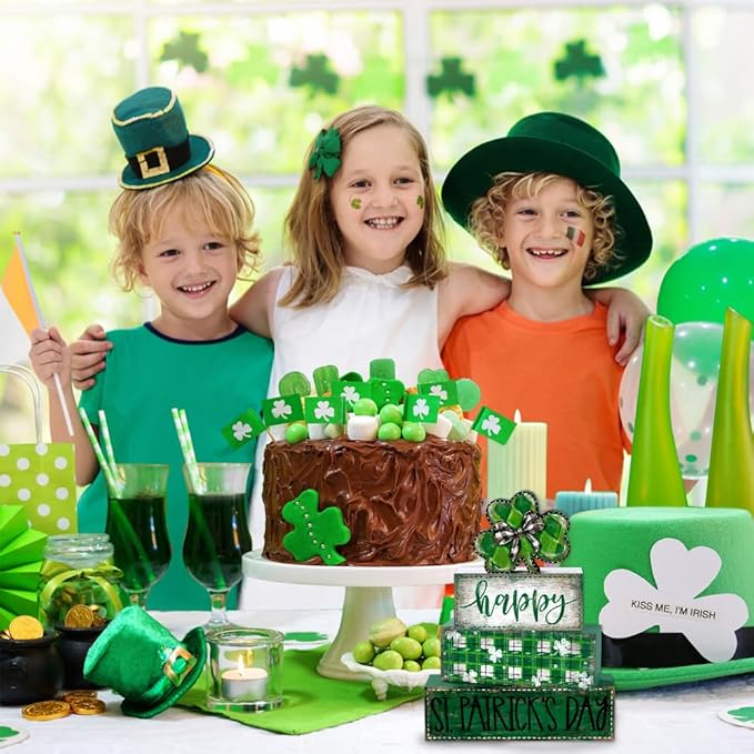 DIYDEC 4Pcs St.Patrick's Day Table Decoration Shamrocks Wooden Block Signs Rustic St. Patrick Tiered Tray Decor Happy St.Patrick's Day Centerpiece Sign for Farmhouse Holiday Tabletop Home Party Decor