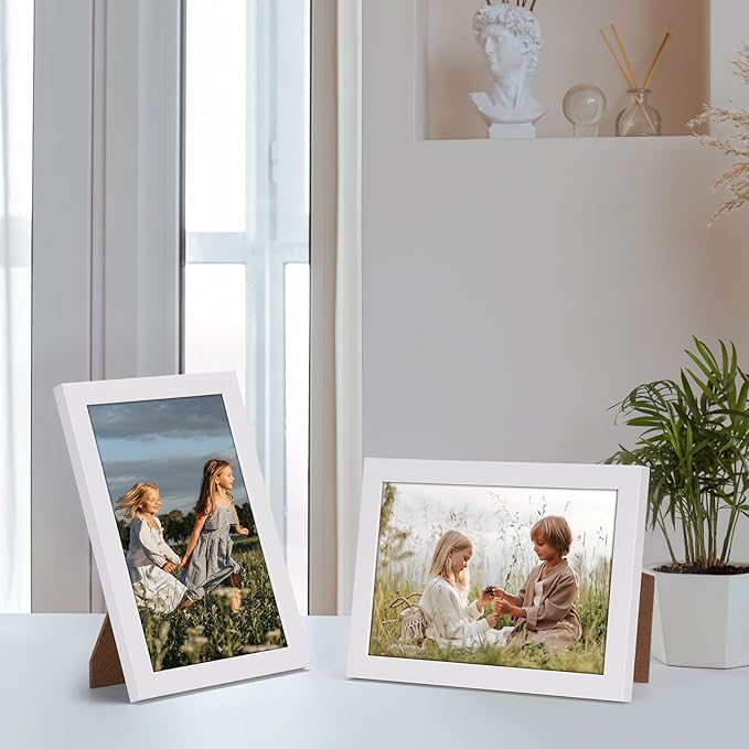 Hoikwo 18 Packs 4x6 White Multi Plastic Picture Frames Set with Plastic Cover for Family Photos, Artwork, Light Weight Bulk 4 by 6 Frames Pack for Wall Hanging and Table, Stylish Picture Frames