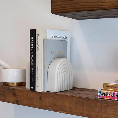 Decorative Concrete Bookends for Heavy Books – Stylish Set of 2, Ideal for Any Bookshelf – Aesthetic Book Holder/Stopper with Anti-Slip Pads for Chic Home, Office, or Library Decor