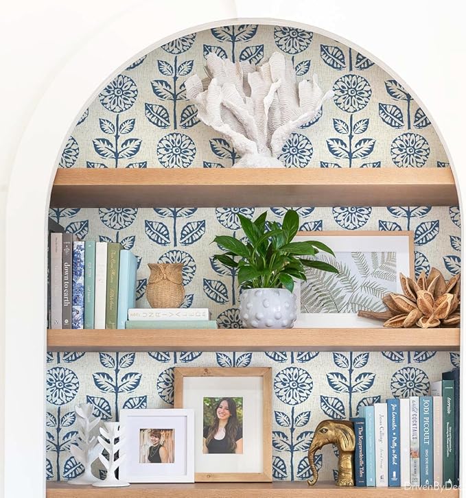 Wudnaye Blue Floral Peel and Stick Wallpaper Blue and White Contact Paper 17.7in×196.8in Vintage Floral Self Adhesive Wallpaper Navy Removable Tulip Wall Paper Waterproof for Bathroom Farmhouse Decor