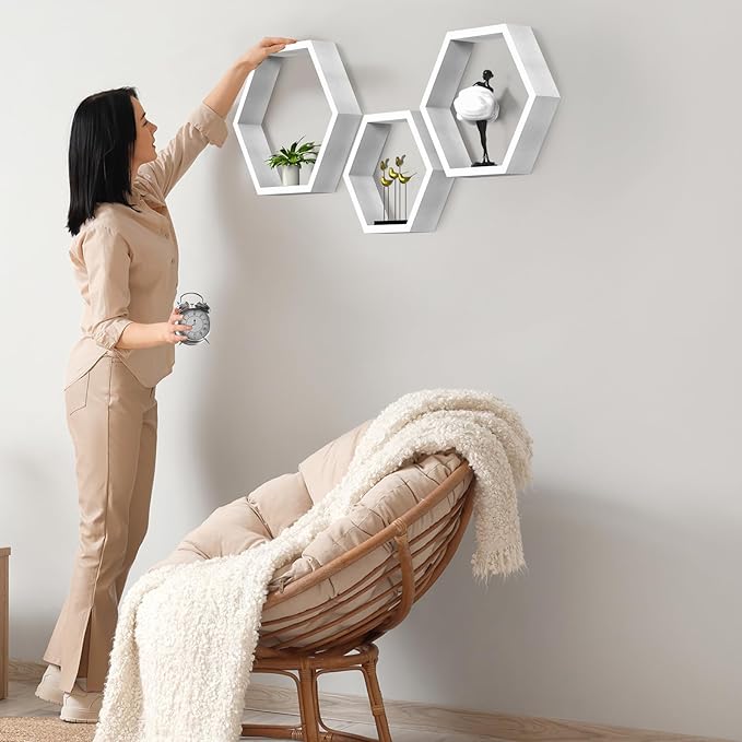 CADUKE Hexagon Floating Shelves Set of 3, White Wooden Hexagon Shelves for Wall Decor, Modern Honeycomb Floating Hanging Shelf, Decorative Wall Organizer for Living Room, Bedroom, Bathroom