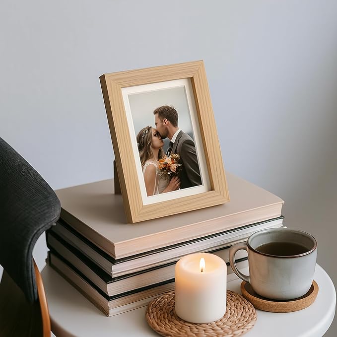 puthiac 4x6 Solid Oak Wood Picture Frame, Fits 3x5 with Mat or 4x6 Without Mat, Wall or Tabletop Display with Stand, Vertical or Horizontal, Plexi Front, 1 Pack, Natural Oak
