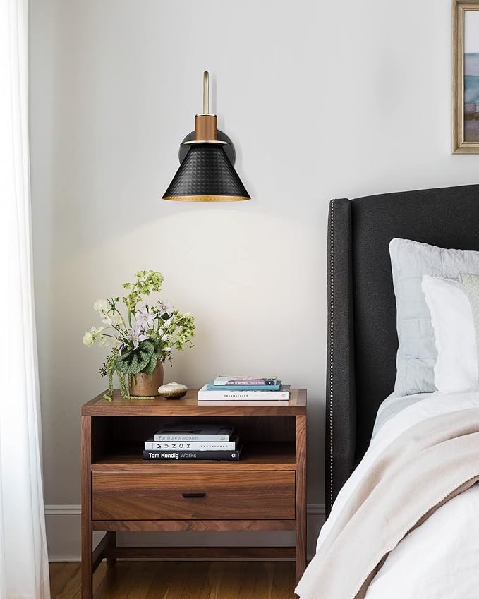 Black and Gold Wall Sconces, HWH Industrial Sconces Wall Lighting Indoor Vanity Barn Light Fixture, Black Wall Lamp for Bathroom Bedside Bedroom Kitchen, Hammered Metal Shade, 5HZG74B-L BK+BG