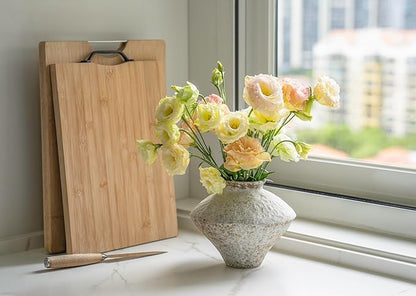 Rustic Farmhouse Textured Ceramic Vase, Handcrafted Distressed White Pottery Flower Vase for Centerpiece, Decorative Vases for Living Room, Kitchen, Bedroom, Office Decor, Gift & Weddings