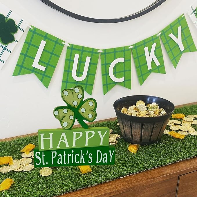 Happy St. Patrick's Day Wood Block Table Sign, Wooden Shamrock Table Top Decorations Tiered Trays Desk Shelf Irish Home Office Coffee Bar Decor 3 Pieces Green