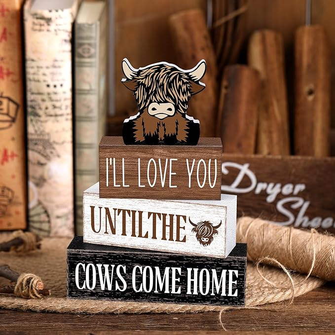 Marsui 4 Pcs Highland Cow Table Decorations Cow Wooden Signs Rustic Cow Tiered Tray Decor Western Tabletop Centerpieces Farmhouse Distressed Highland Cow Decor for Home Desk Room Kitchen Shelf Decor