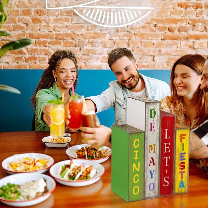 4 Pcs Cinco De Mayo Decor Wooden Books Stack Mexican Table Decorations Rustic Fiesta Tiered Tray Decor Sombrero Cactus Red Chili Centerpiece for Fiesta Mexican Birthday Party Decoration